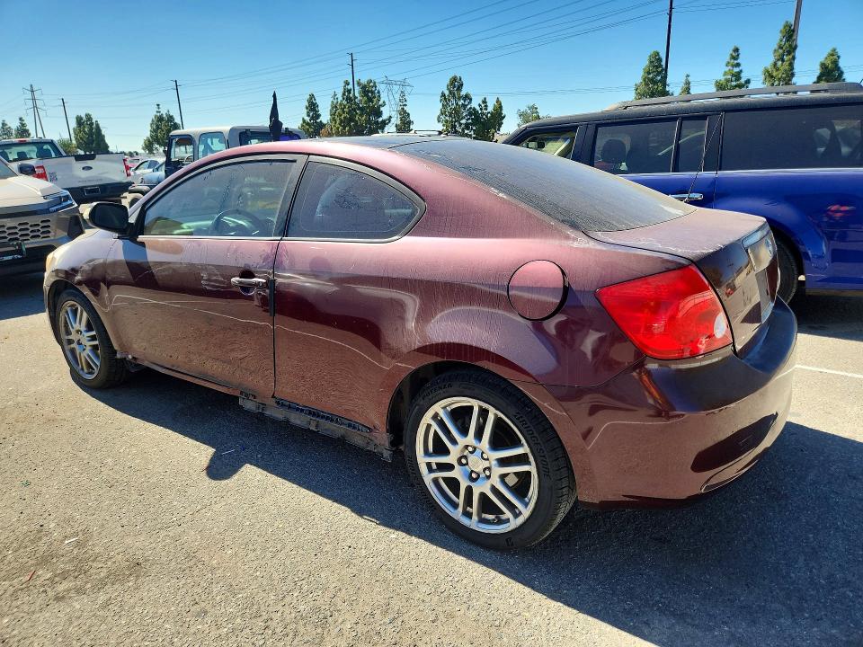 Снимка 2 от търг – 2007 SCION TC с VIN JTKDE167070157348