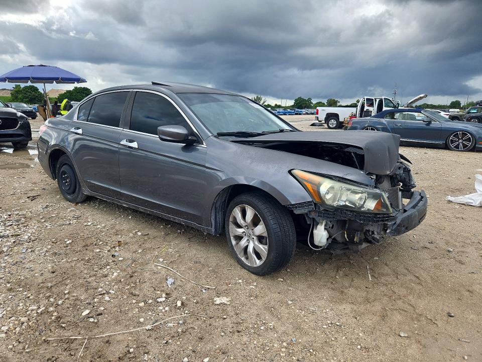 Photo 4 from auction – 2010 HONDA ACCORD with VIN 1HGCP2F88AA034413