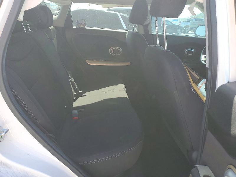 صورة رقم 10 من المزاد - 2015 KIA SOUL مع VIN KNDJN2A22F7186982