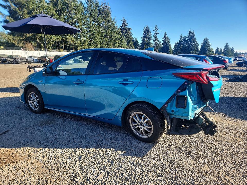Снимка 2 от търг – 2022 TOYOTA PRIUS PRIME с VIN JTDKAMFP9N3211351