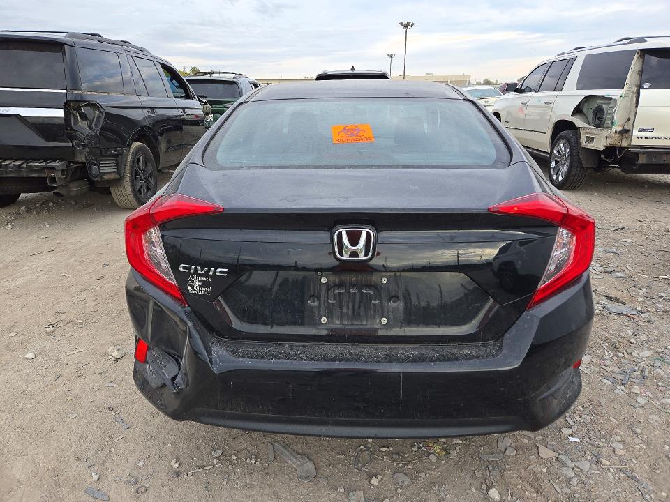 Photo 6 from auction – 2018 HONDA CIVIC with VIN 19XFC2F57JE022554