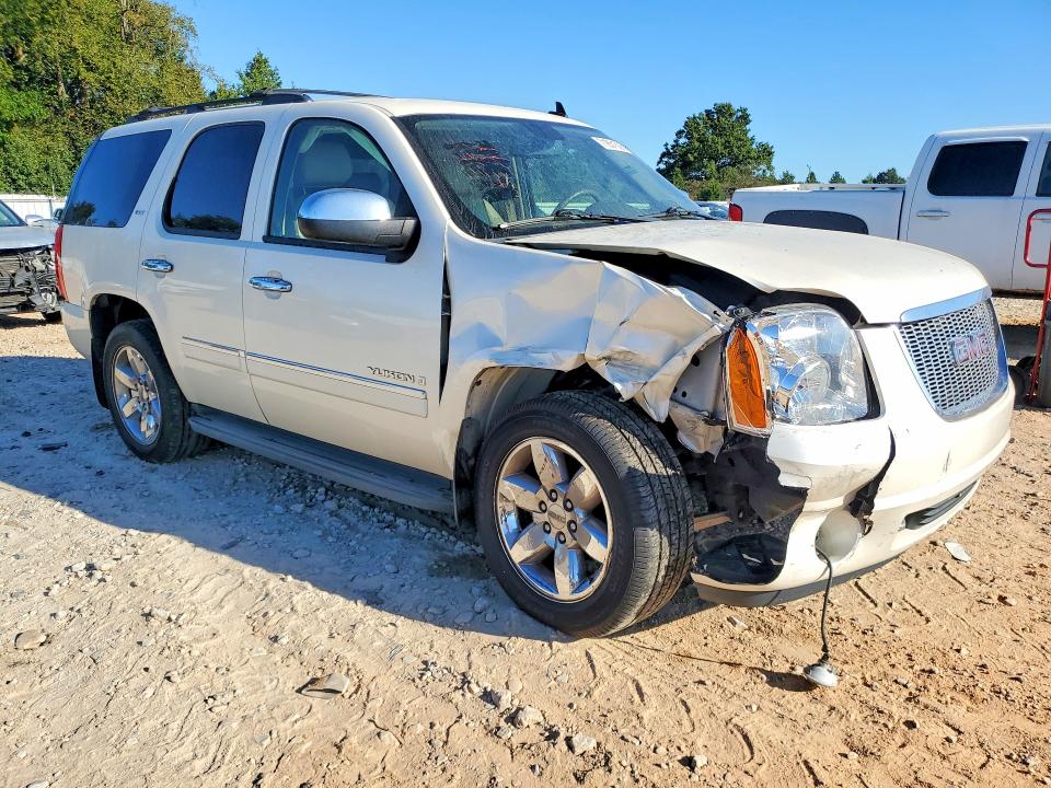 Photo 4 from auction – 2009 GMC YUKON with VIN 1GKEC33319R206235