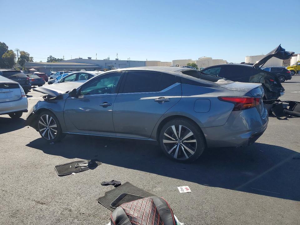 Снимка 2 от търг – 2021 NISSAN ALTIMA с VIN 1N4BL4CV9MN305820