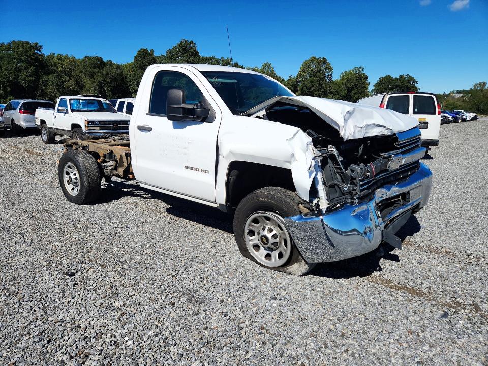 Photo 4 from auction – 2015 CHEVROLET SILVERADO with VIN 1GB3CYCG0FZ544518