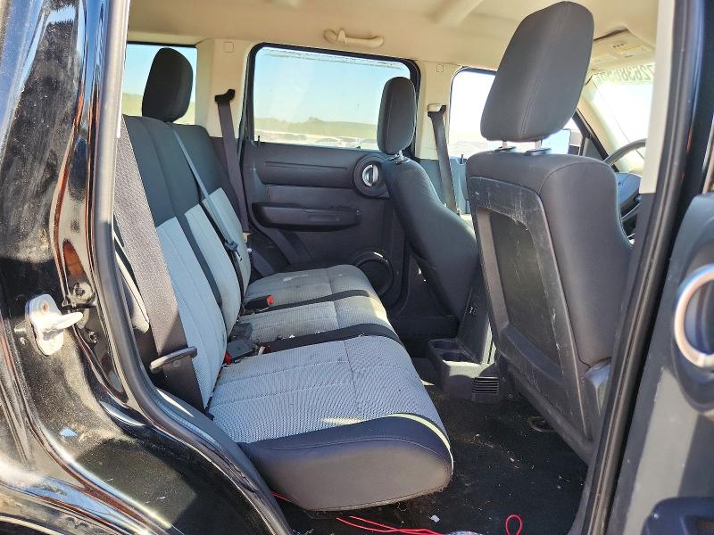 Снимка 11 от търг – 2007 DODGE NITRO с VIN 1D8GU28K37W727906