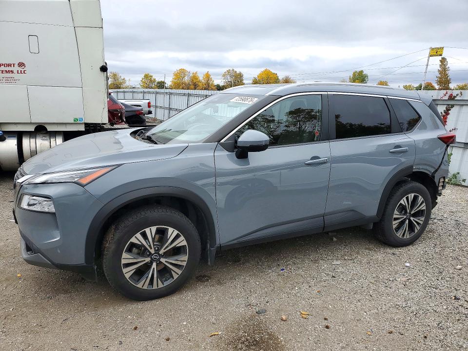 NISSAN ROGUE 2022 с VIN JN8BT3BB6NW330783 - Снимка от търг