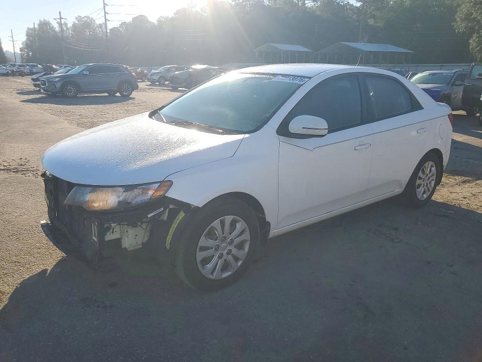 KIA FORTE 2013 с VIN KNAFU4A29D5736379 - Фото с аукциона