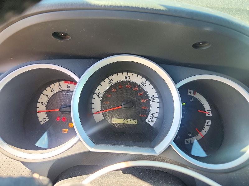 Снимка 9 от търг – 2015 TOYOTA TACOMA с VIN 3TMLU4EN2FM191388