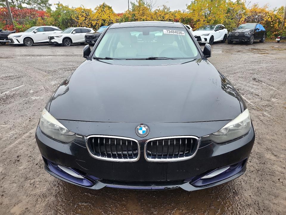 Снимка 5 от търг – 2015 BMW 320 с VIN WBA3C3C51FK201980