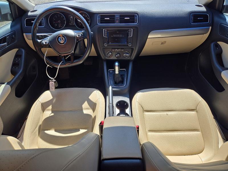 Снимка 8 от търг – 2018 VOLKSWAGEN JETTA с VIN 3VWDB7AJXJM229096