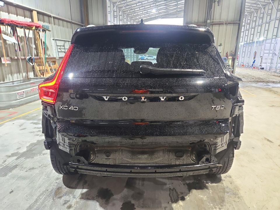 Foto 6 de la subasta – 2020 VOLVO XC40 con VIN YV4162UK2L2186561