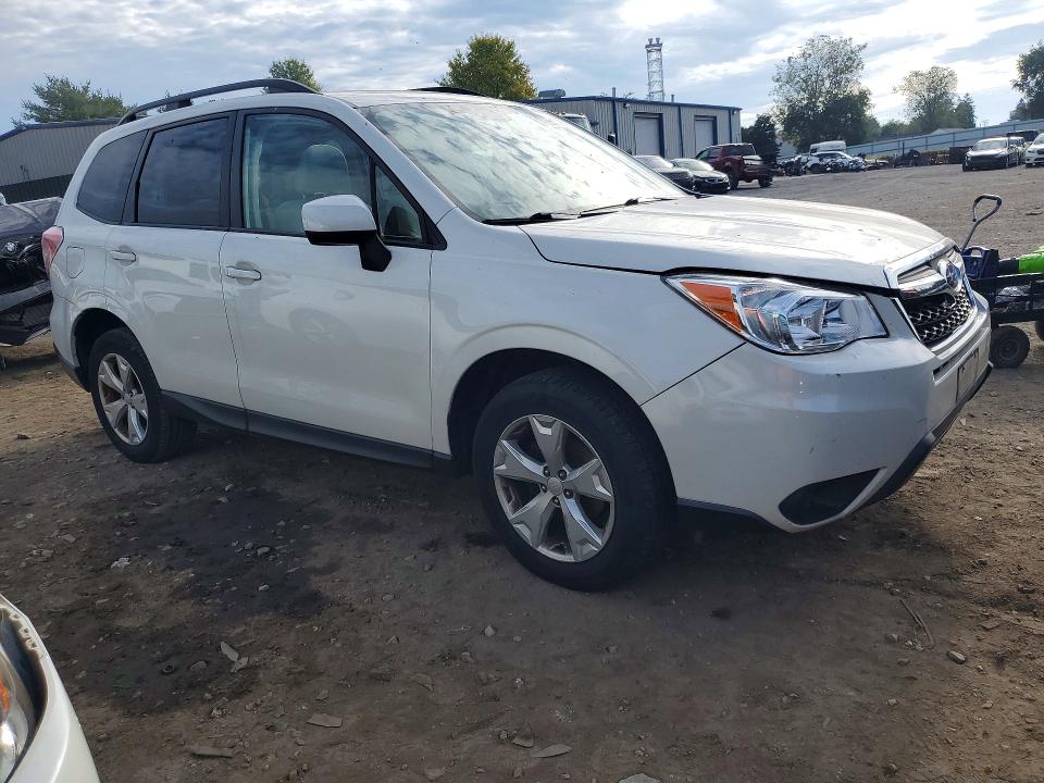 Foto 4 de la subasta – 2016 SUBARU FORESTER con VIN JF2SJAFC6GH493029