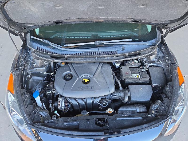 Снимка 11 от търг – 2016 HYUNDAI ELANTRA GT с VIN KMHD35LH0GU332445