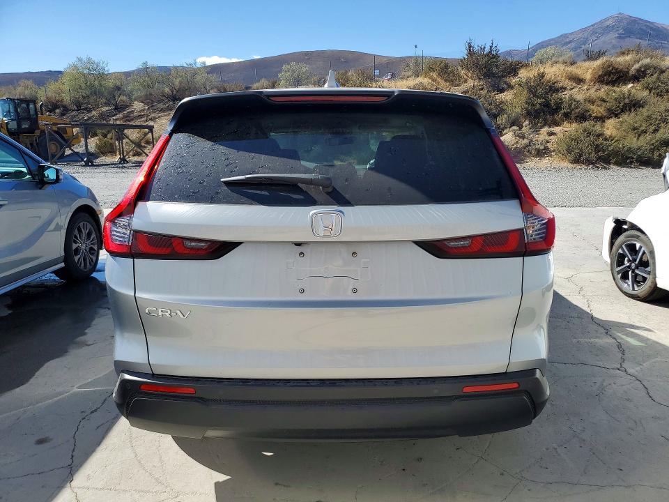 Photo 6 from auction – 2026 HONDA CR-V with VIN 2HKRS3H75TH337047