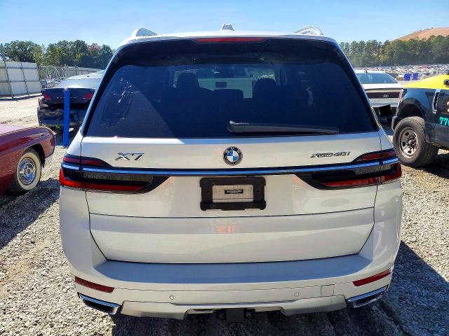 Снимка 6 от търг – 2023 BMW X7 с VIN 5UX23EM02P9P72222