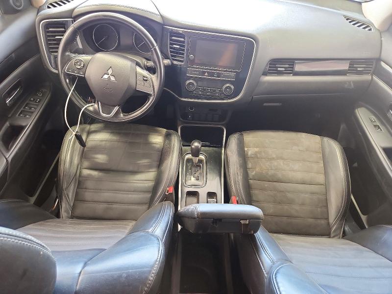Снимка 8 от търг – 2019 MITSUBISHI OUTLANDER с VIN JA4AD3A34KZ024989