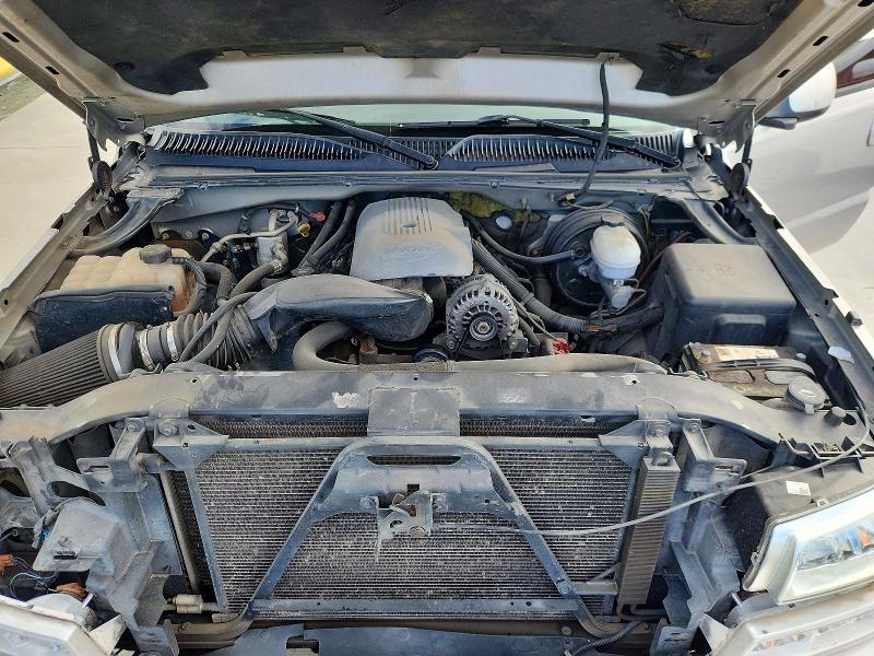 Photo 11 from auction – 2005 CHEVROLET SILVERADO with VIN 2GCEC19V551141868
