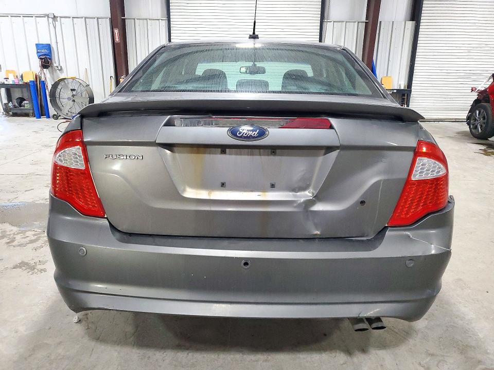Photo 6 from auction – 2010 FORD FUSION with VIN 3FAHP0HA6AR223596