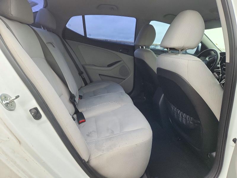 Photo 10 from auction – 2014 KIA OPTIMA with VIN 5XXGM4A71EG339376