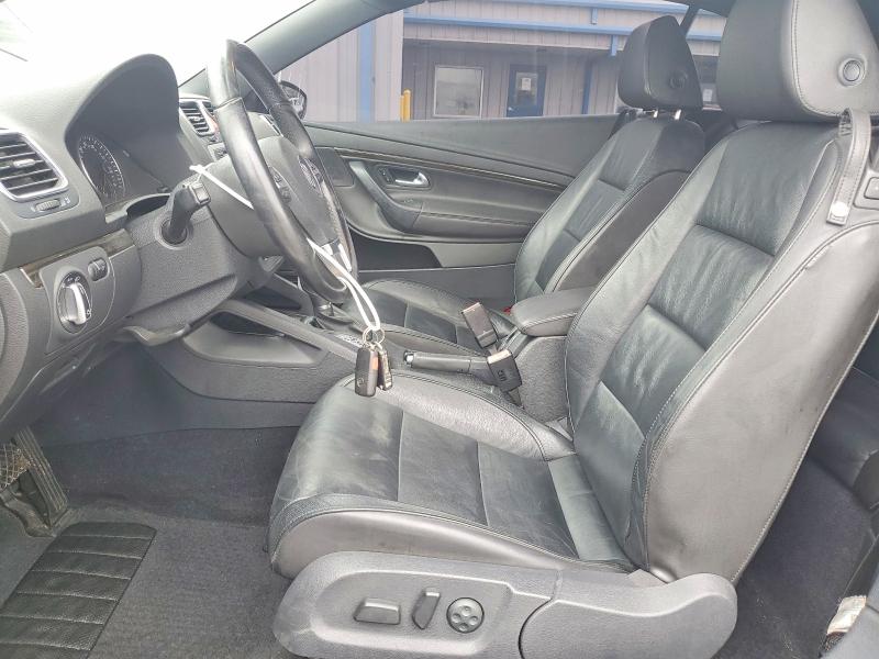 Снимка 7 от търг – 2015 VOLKSWAGEN EOS с VIN WVWFW8AH2FV002100