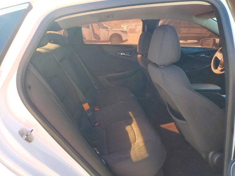 Zdjęcie 10 z aukcji – 2016 CHEVROLET MALIBU z VIN 1G1ZE5ST6GF311347