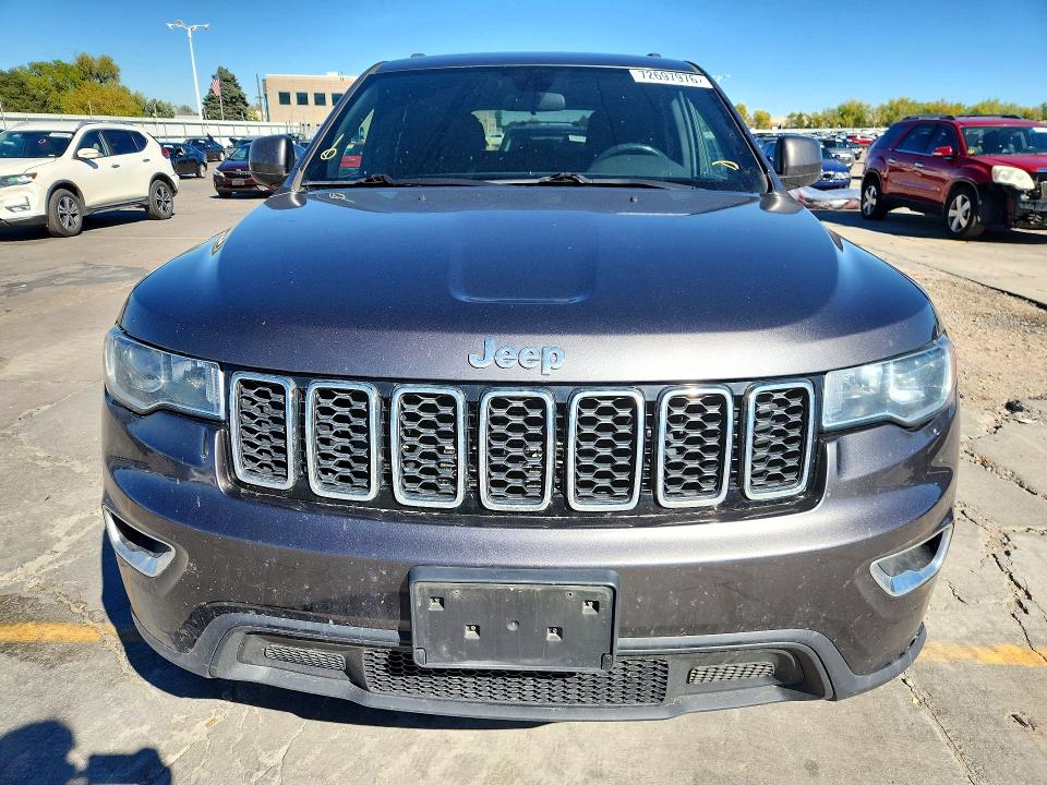 Снимка 5 от търг – 2019 JEEP GRAND CHEROKEE с VIN 1C4RJFAG3KC528071