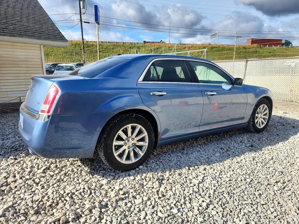 Снимка 3 от търг – 2011 CHRYSLER 300 с VIN 2C3CA5CG5BH547672
