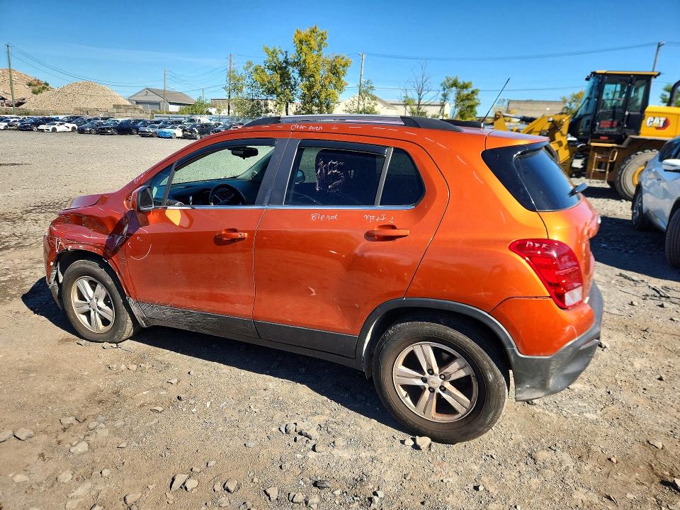 Снимка 2 от търг – 2016 CHEVROLET TRAX с VIN KL7CJPSB6GB586054