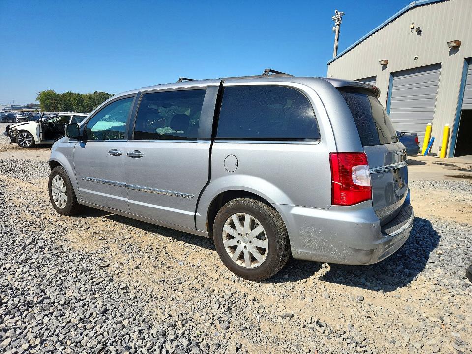Снимка 2 от търг – 2015 CHRYSLER TOWN & COUNTRY с VIN 2C4RC1BG2FR698060