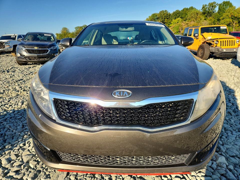 Foto 5 de la subasta – 2012 KIA OPTIMA con VIN 5XXGN4A71CG027312