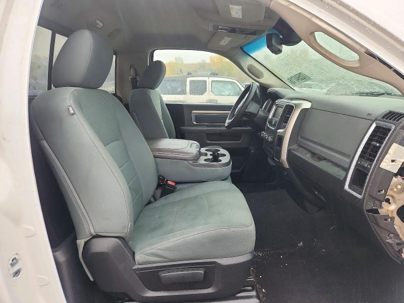 Photo 10 from auction – 2015 RAM 1500 with VIN 3C6JR7ET9FG517573