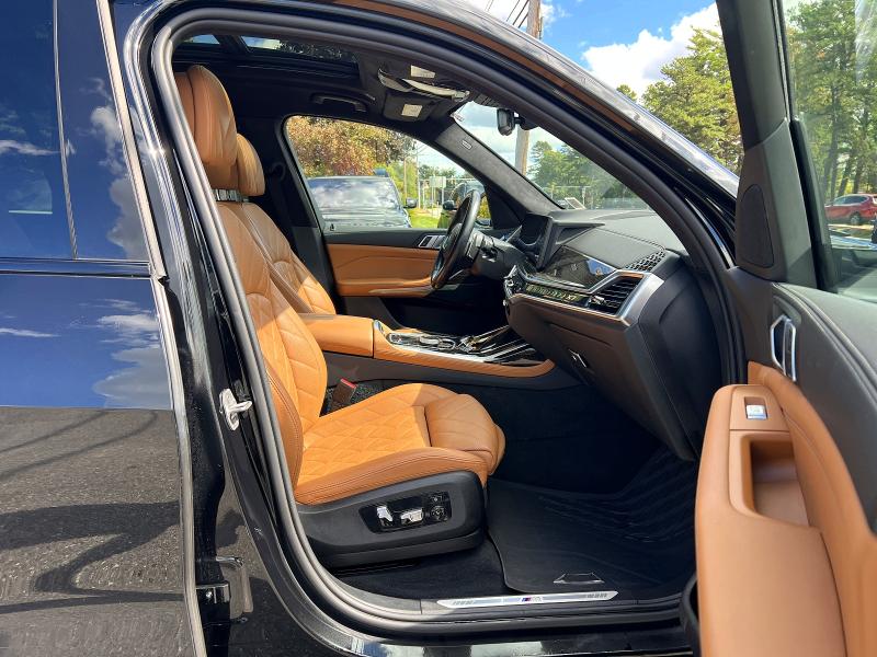 Фото 5 с аукциона – 2023 BMW X7 с VIN 5UX23EM0XP9R61216