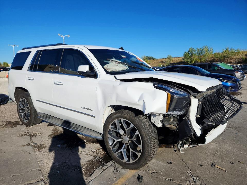 Foto 4 de la subasta – 2015 GMC YUKON con VIN 1GKS2CKJ0FR282028