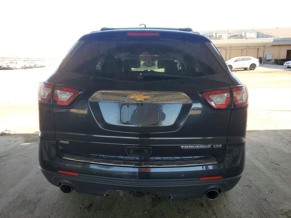 Photo 6 from auction – 2013 CHEVROLET TRAVERSE with VIN 1GNKVLKDXDJ144223