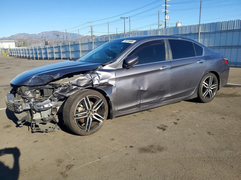 Фото 1 с аукциона – 2017 HONDA ACCORD с VIN 1HGCR2F55HA239133