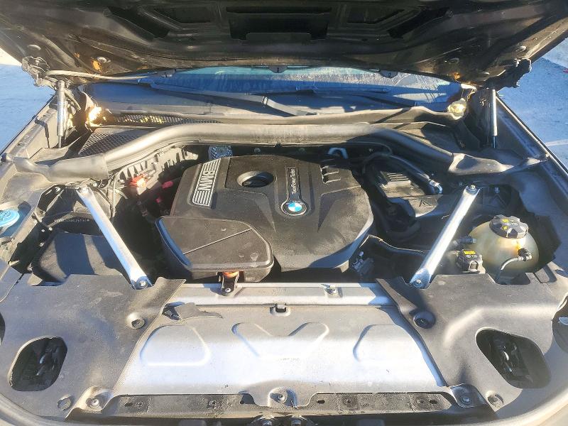 Снимка 12 от търг – 2019 BMW X4 с VIN 5UXUJ3C55KLG52767