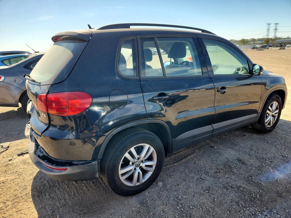 Снимка 3 от търг – 2016 VOLKSWAGEN TIGUAN с VIN WVGAV7AXXGW526262