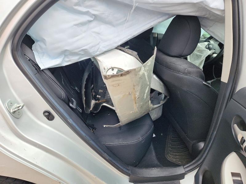 Photo 10 from auction – 2013 TOYOTA COROLLA with VIN 5YFBU4EE9DP135918