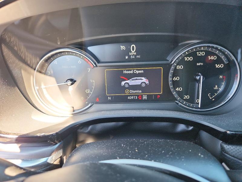 Photo 9 from auction – 2022 CADILLAC XT5 with VIN 1GYKNBR49NZ174562