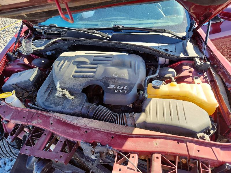 Photo 11 from auction – 2016 CHRYSLER 300 with VIN 2C3CCAAG7GH233678