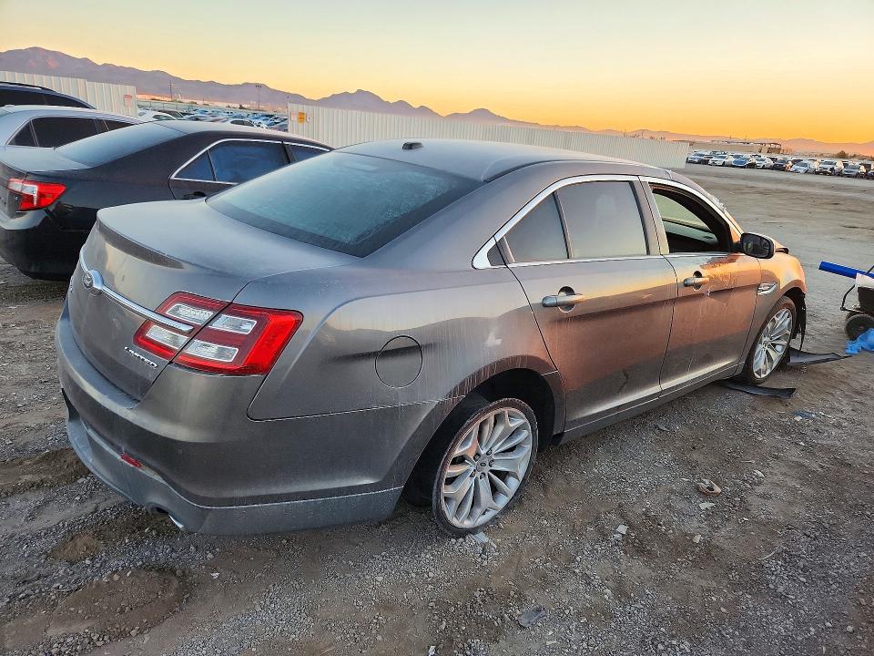 Zdjęcie 3 z aukcji – 2013 FORD TAURUS z VIN 1FAHP2F81DG197819