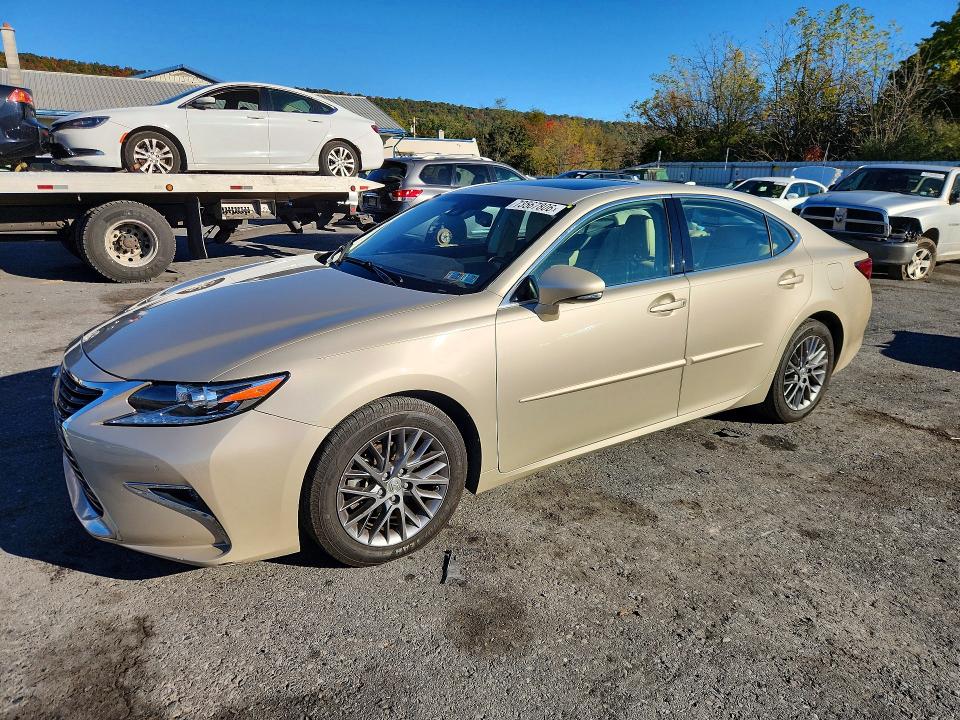 LEXUS ES 2018 с VIN 58ABK1GG1JU088146 - Снимка от търг