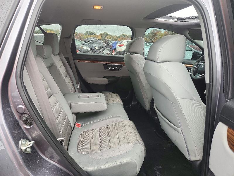 Zdjęcie 11 z aukcji – 2018 HONDA CR-V z VIN 7FARW2H52JE024230