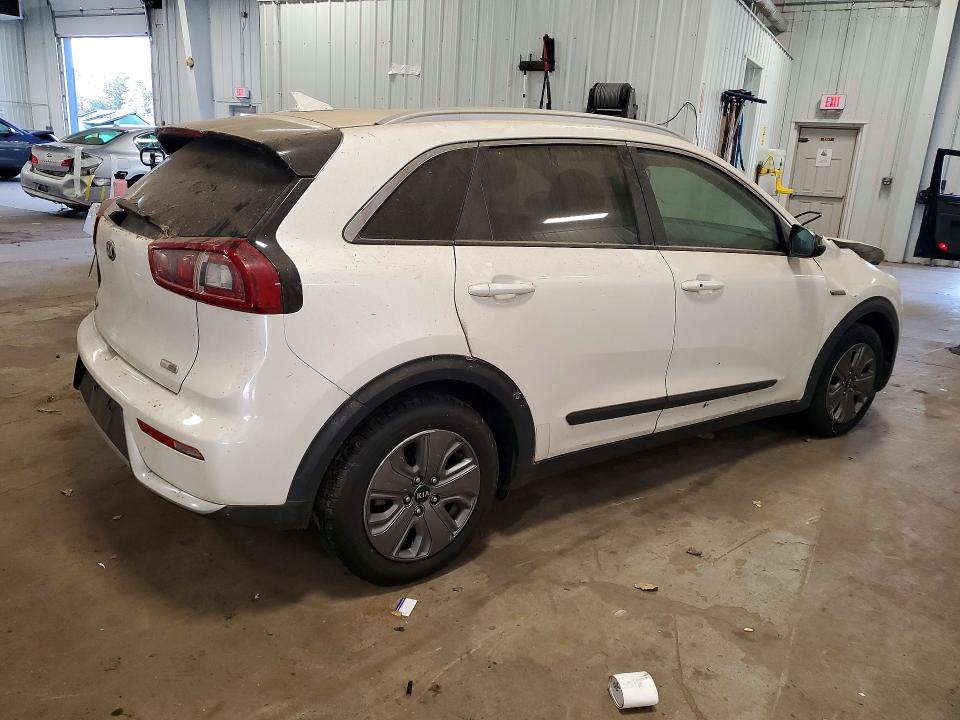 Foto 3 de la subasta – 2018 KIA NIRO con VIN KNDCB3LC1J5188420