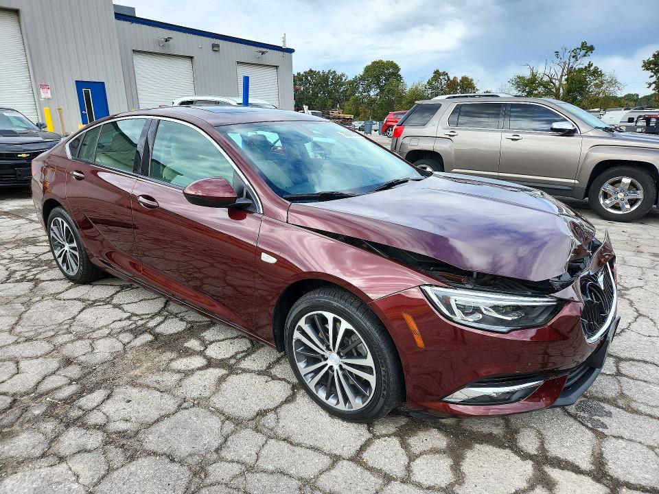 Снимка 4 от търг – 2018 BUICK REGAL с VIN W04GR6SX6J1123342