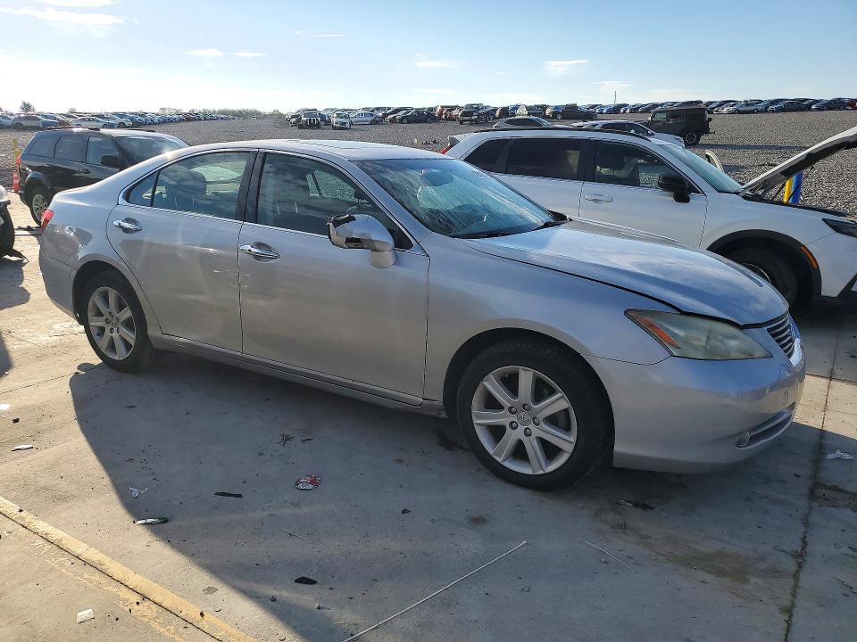 Zdjęcie 4 z aukcji – 2007 LEXUS ES z VIN JTHBJ46G172036178