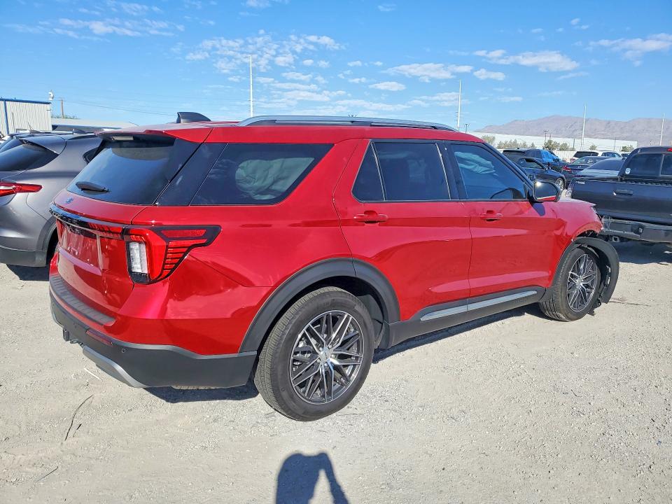 Снимка 3 от търг – 2025 FORD EXPLORER с VIN 1FMUK7HH2SGB92347