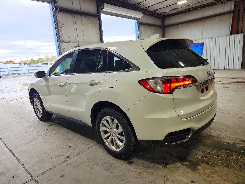 Снимка 2 от търг – 2018 ACURA RDX с VIN 5J8TB4H56JL010029