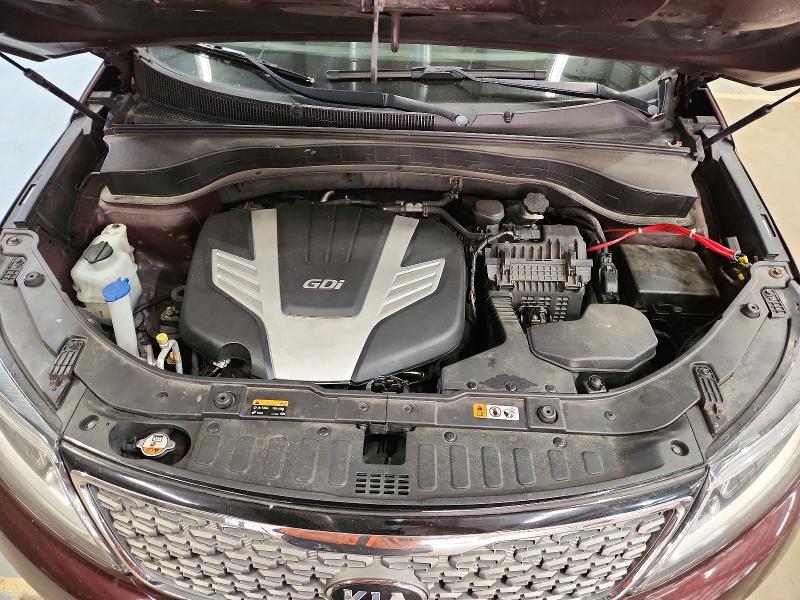 Photo 12 from auction – 2014 KIA SORENTO with VIN 5XYKWDA74EG453890