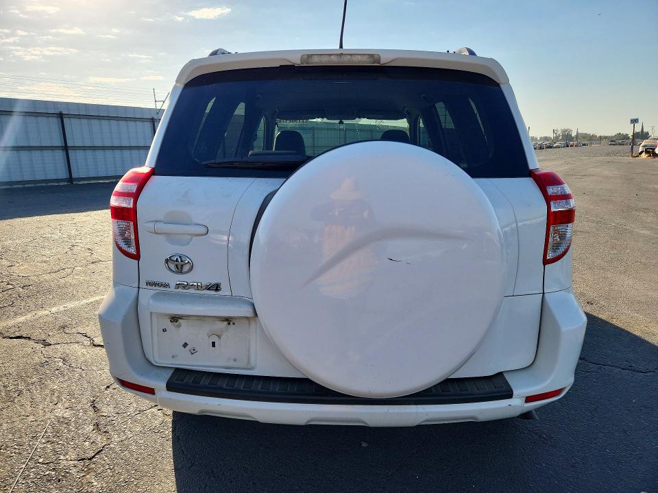 Photo 6 from auction – 2010 TOYOTA RAV4 with VIN JTMZF4DV2A5026946